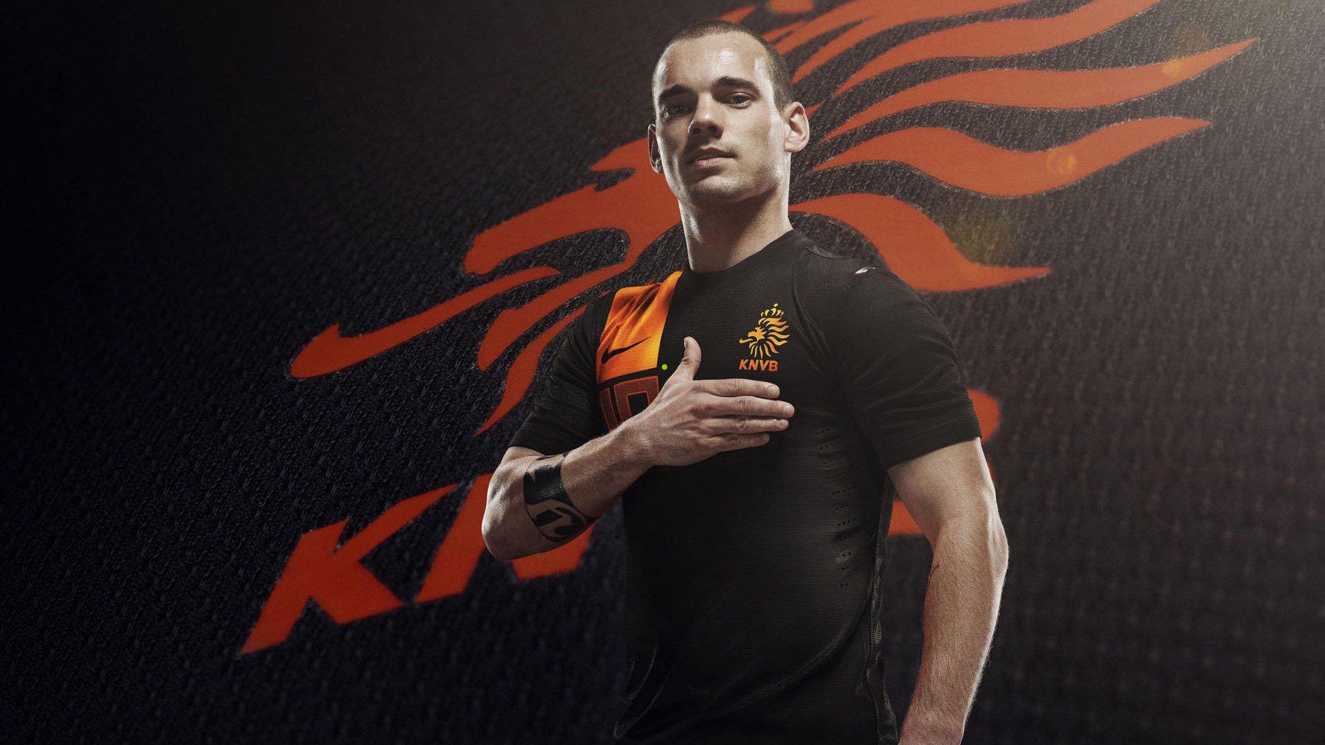 弹尽粮绝！孤军十四人申花寒夜合练，亚冠末战背水求生